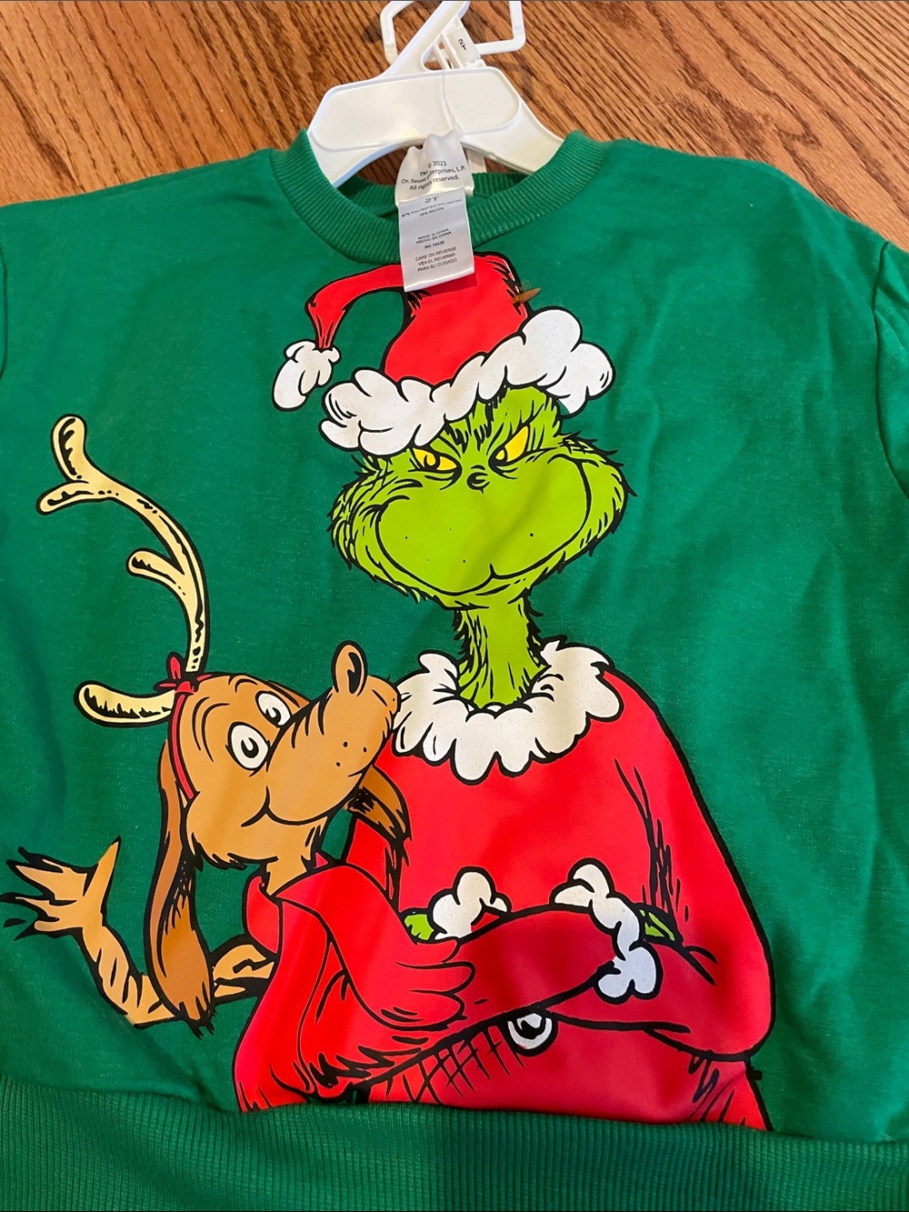 Dr. Seuss Green Grinch & Max Holiday Pajama Set - Picture 3 of 7